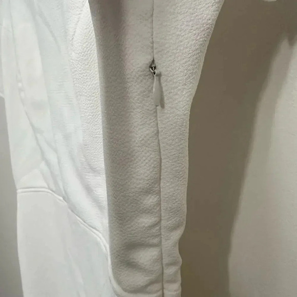 Revolve By The Way women’s NWT’s cut out back short sleeve mini dress. Size XL - Picture 7 of 8